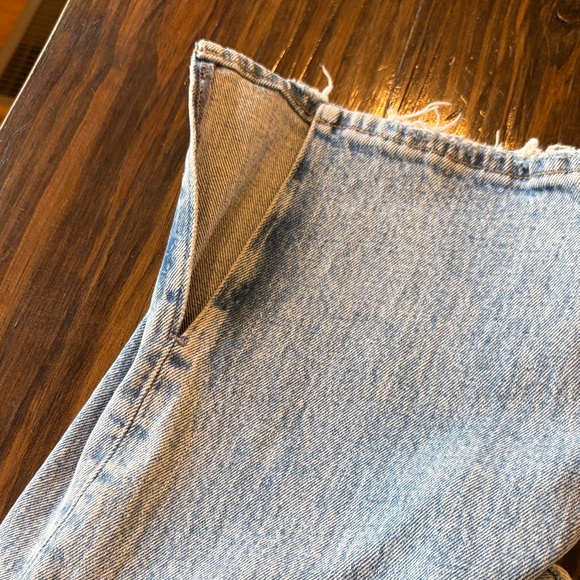 Abercrombie & Fitch light blue 90s Straight high-rise jeans - Picture 3 of 5